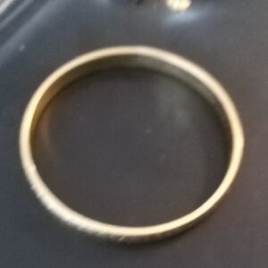 Simple Gold Narrow Bangle Bracelet